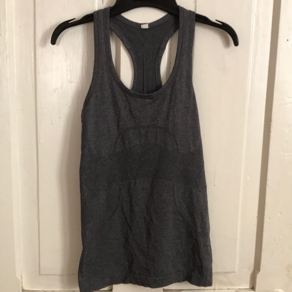 Lulu lemon tank